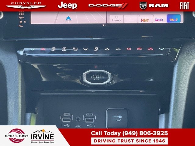 2026 Jeep Grand Cherokee Laredo Altitude