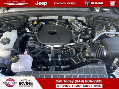 2026 Jeep Grand Cherokee Laredo Altitude