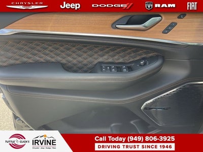 2025 Jeep Grand Cherokee Summit Reserve
