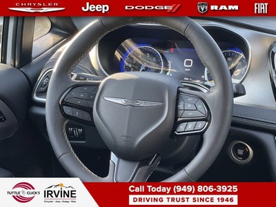2024 Chrysler Pacifica Limited