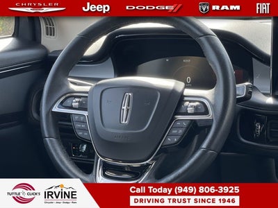 2022 Lincoln Nautilus Standard