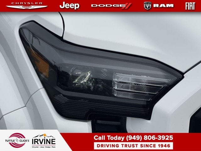 2025 Toyota Tacoma 4WD SR5