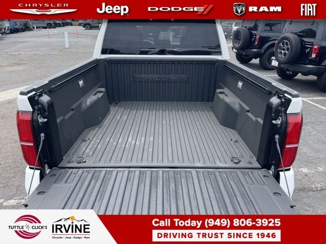 2025 Toyota Tacoma 4WD SR5