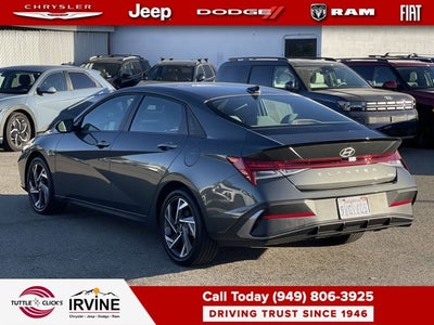 2025 Hyundai Elantra Hybrid SEL Sport