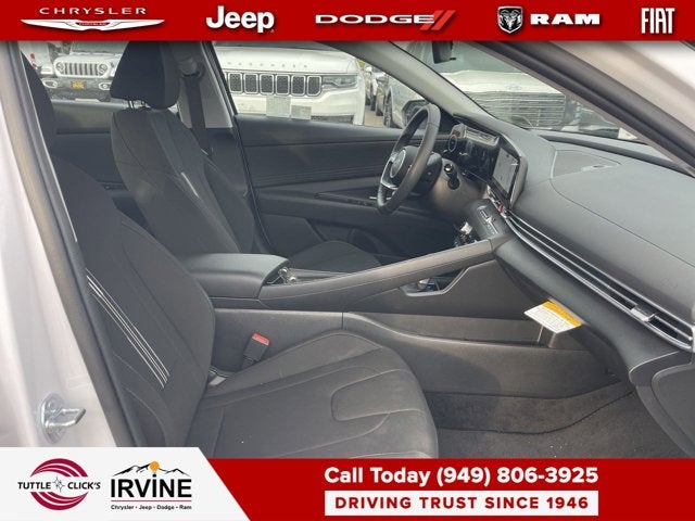 2025 Hyundai Elantra SEL Convenience