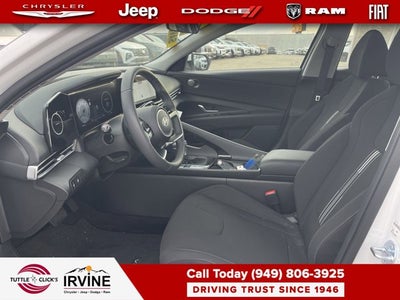 2025 Hyundai Elantra SEL Convenience