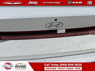 2025 Hyundai Elantra SEL Convenience