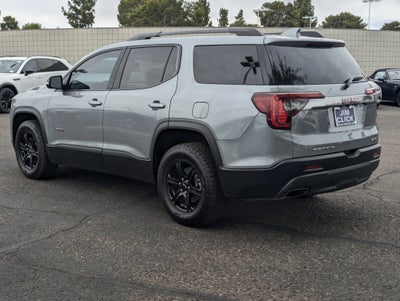 2023 GMC Acadia AT4