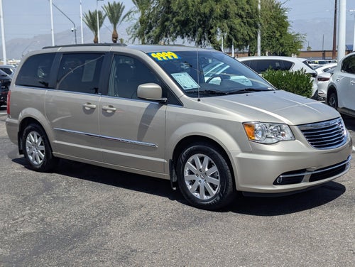 2013 Chrysler Town & Country Touring