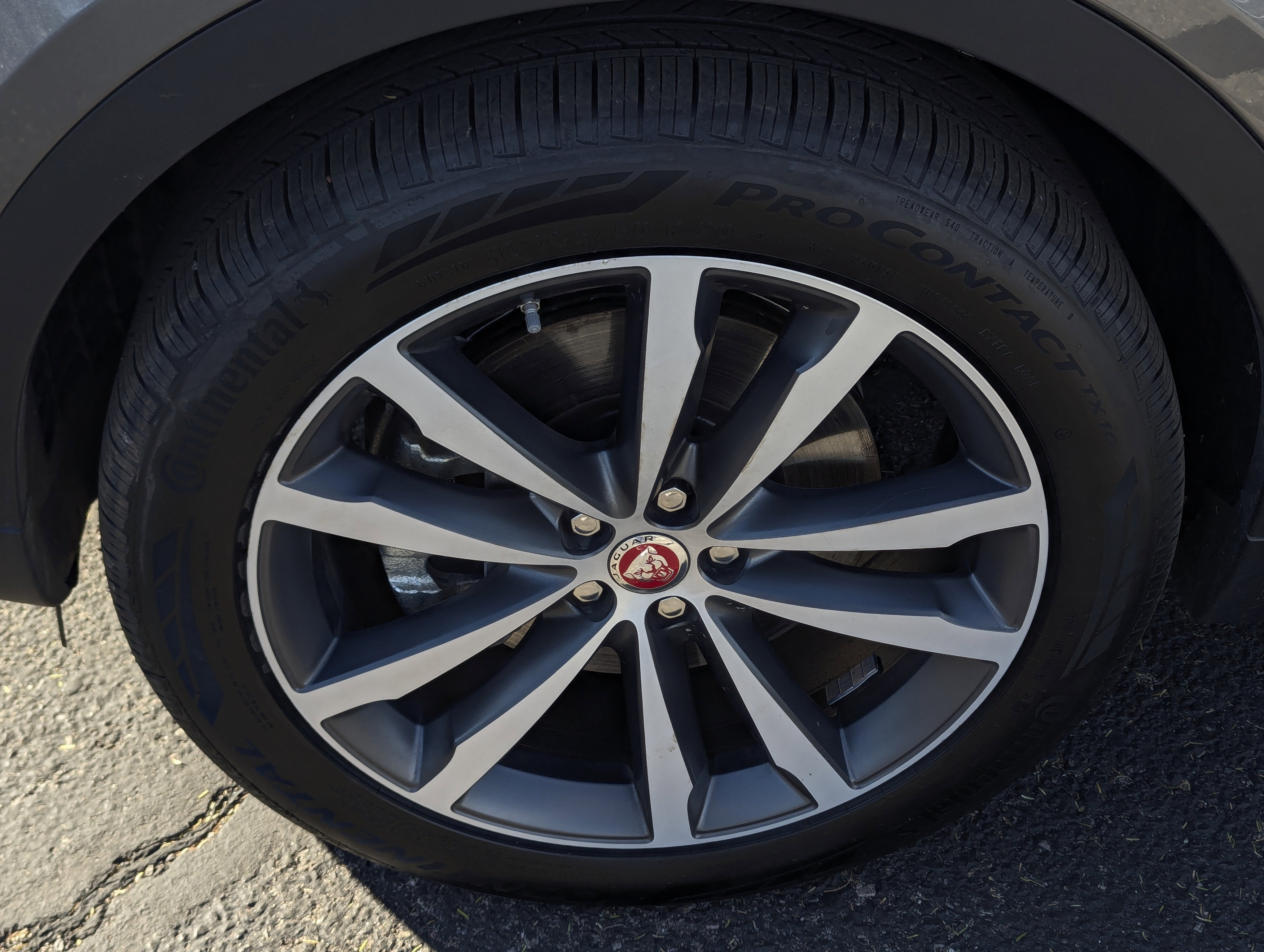 2020 Jaguar E-PACE R-Dynamic HSE