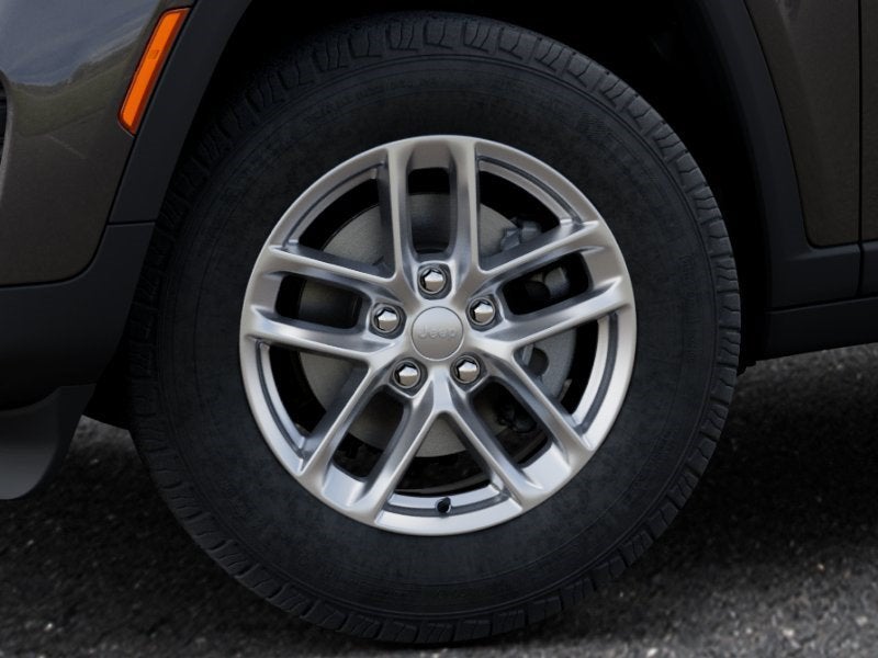 2026 Jeep Grand Cherokee GRAND CHEROKEE LAREDO 4X2