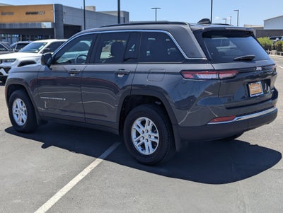 2025 Jeep Grand Cherokee Laredo 4x2
