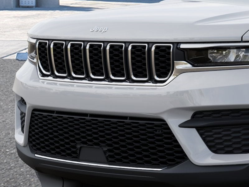 2026 Jeep Grand Cherokee Laredo X