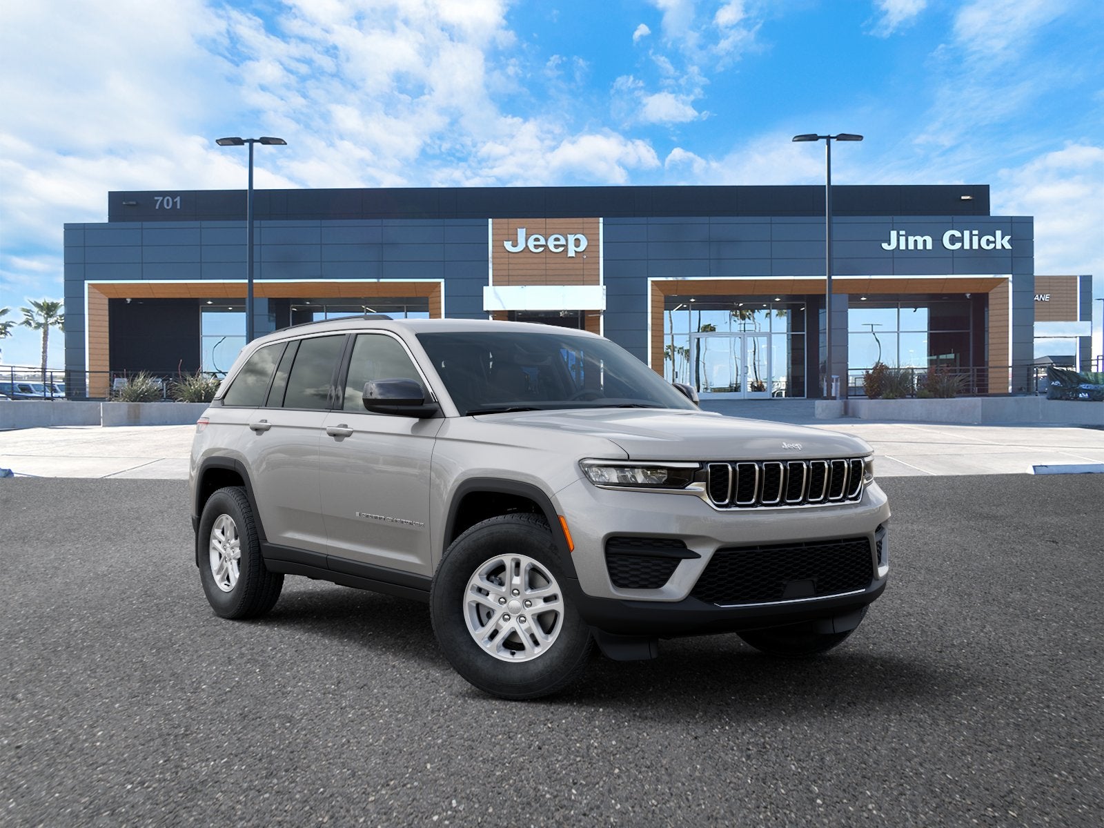 2025 Jeep Grand Cherokee Laredo