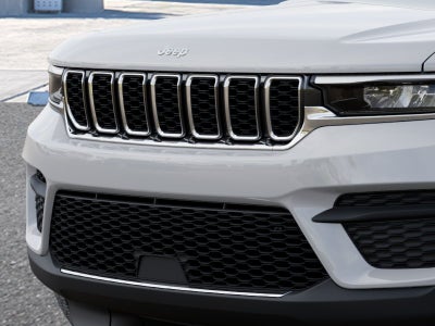 2025 Jeep Grand Cherokee Base