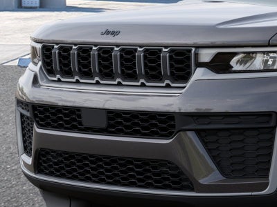 2026 Jeep Grand Cherokee Laredo Altitude