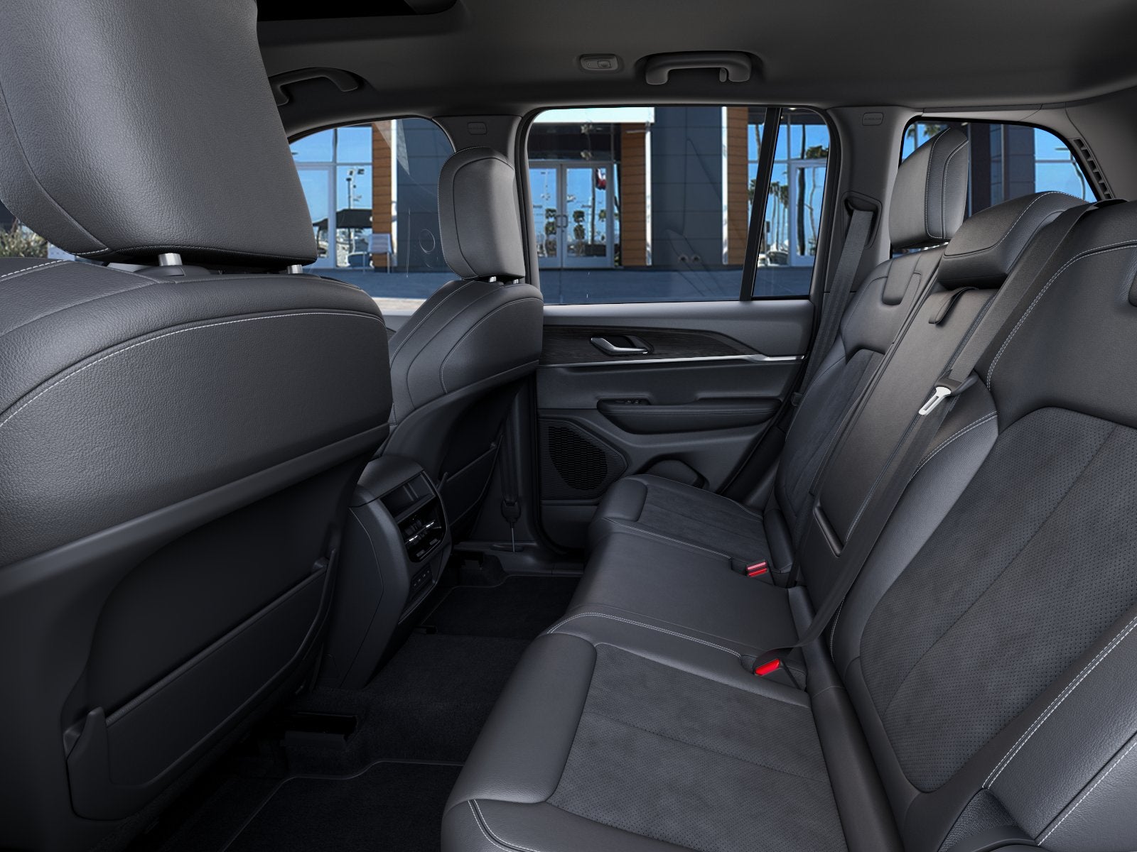 2026 Jeep Grand Cherokee Laredo Altitude