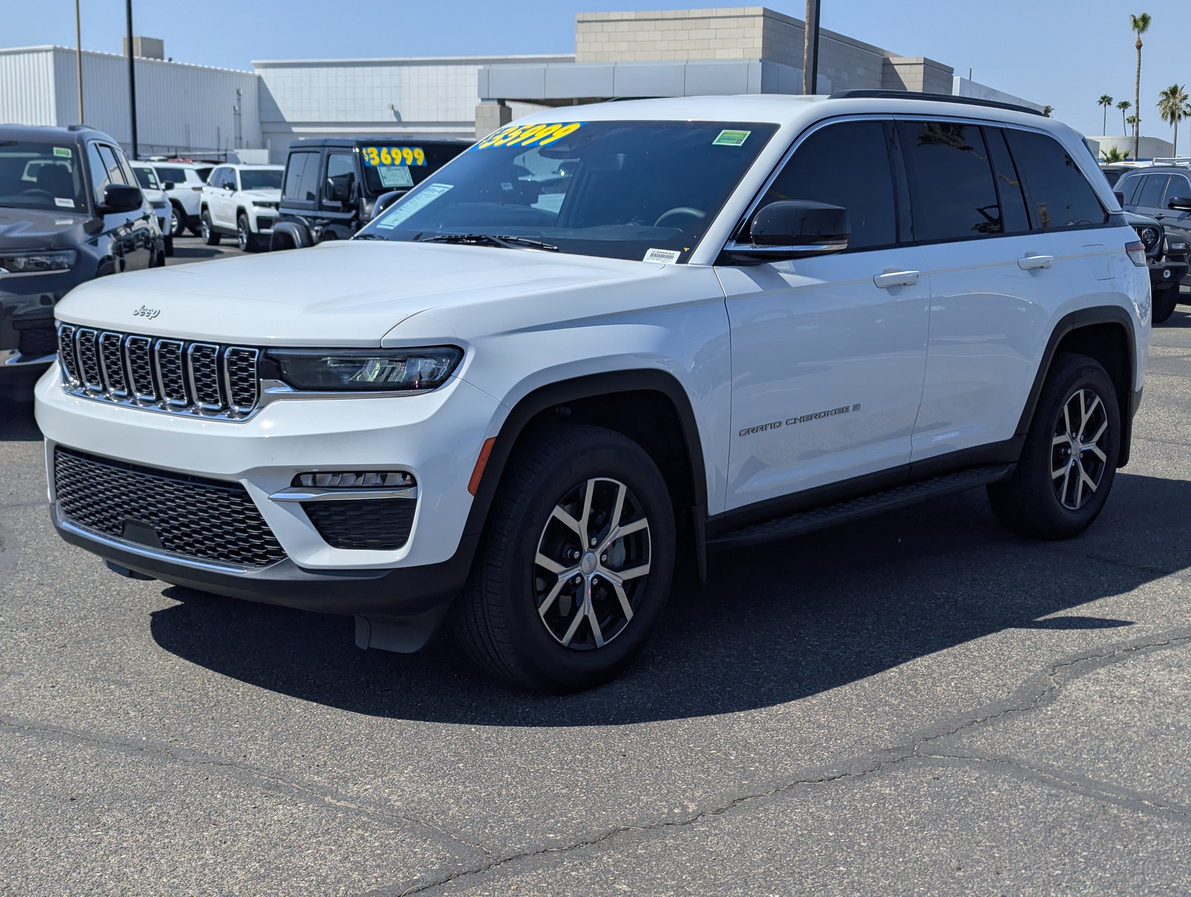 2024 Jeep Grand Cherokee Limited 4x2