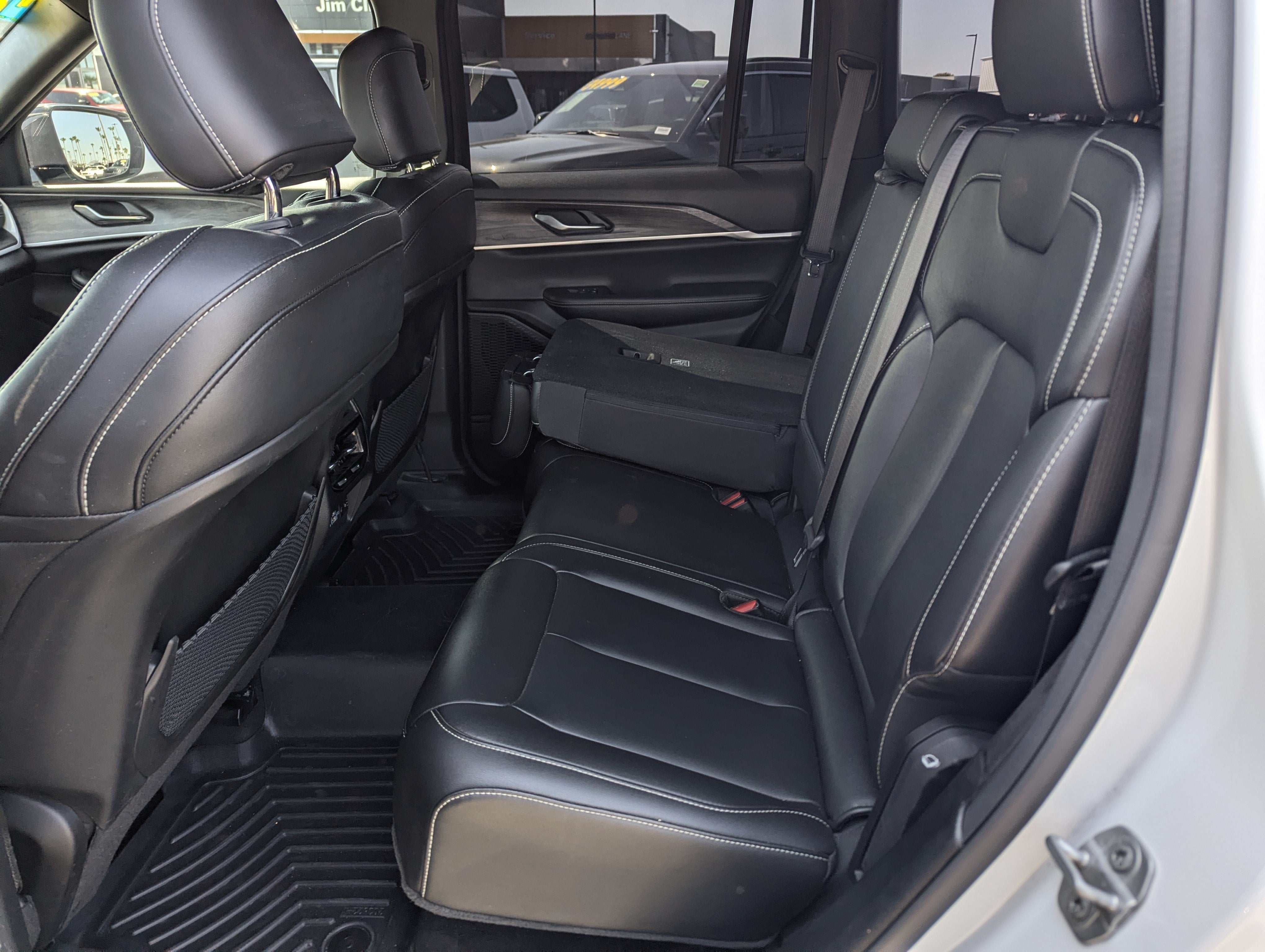 2024 Jeep Grand Cherokee Limited 4x2