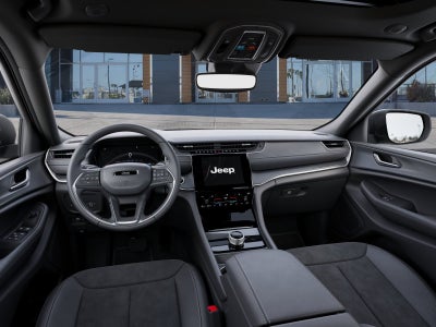 2025 Jeep Grand Cherokee Base