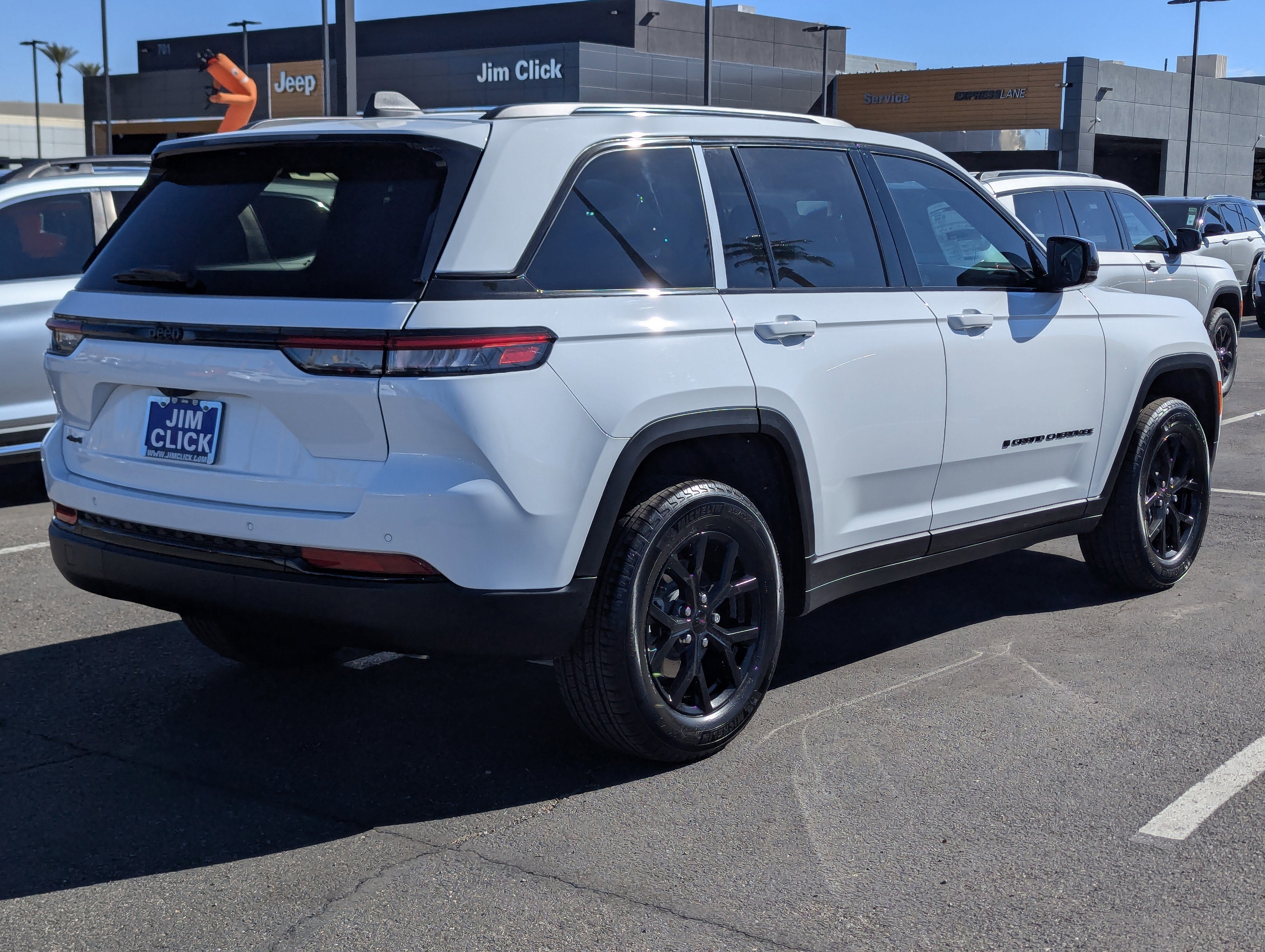 2025 Jeep Grand Cherokee Base