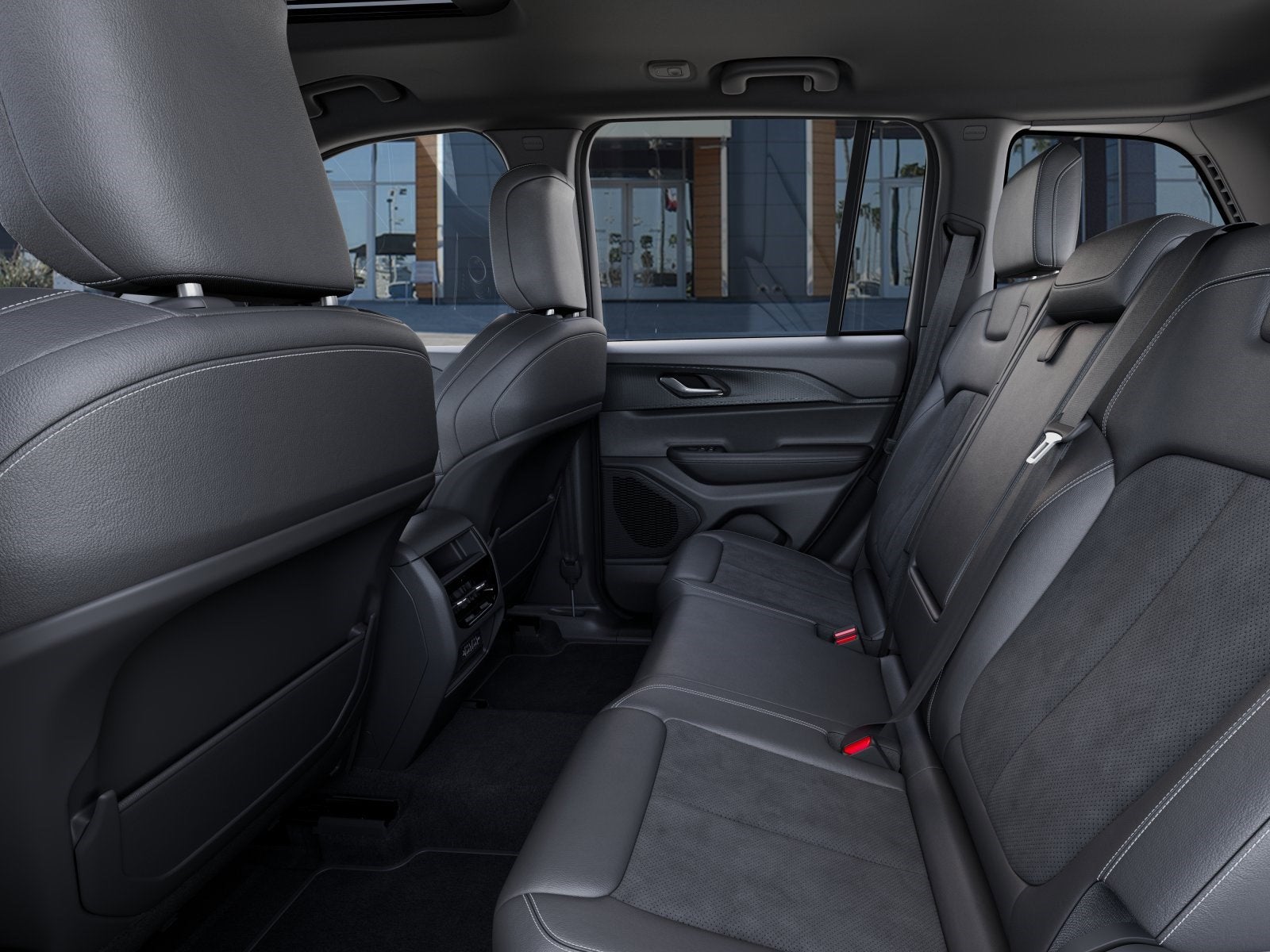 2025 Jeep Grand Cherokee Base