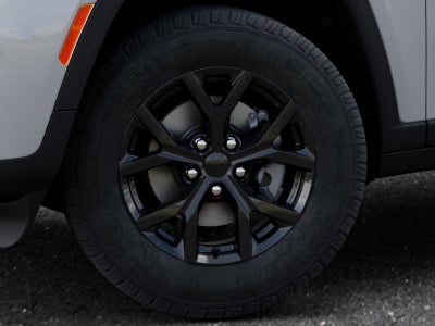 2026 Jeep Grand Cherokee Laredo Altitude