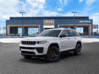 2026 Jeep Grand Cherokee Laredo Altitude