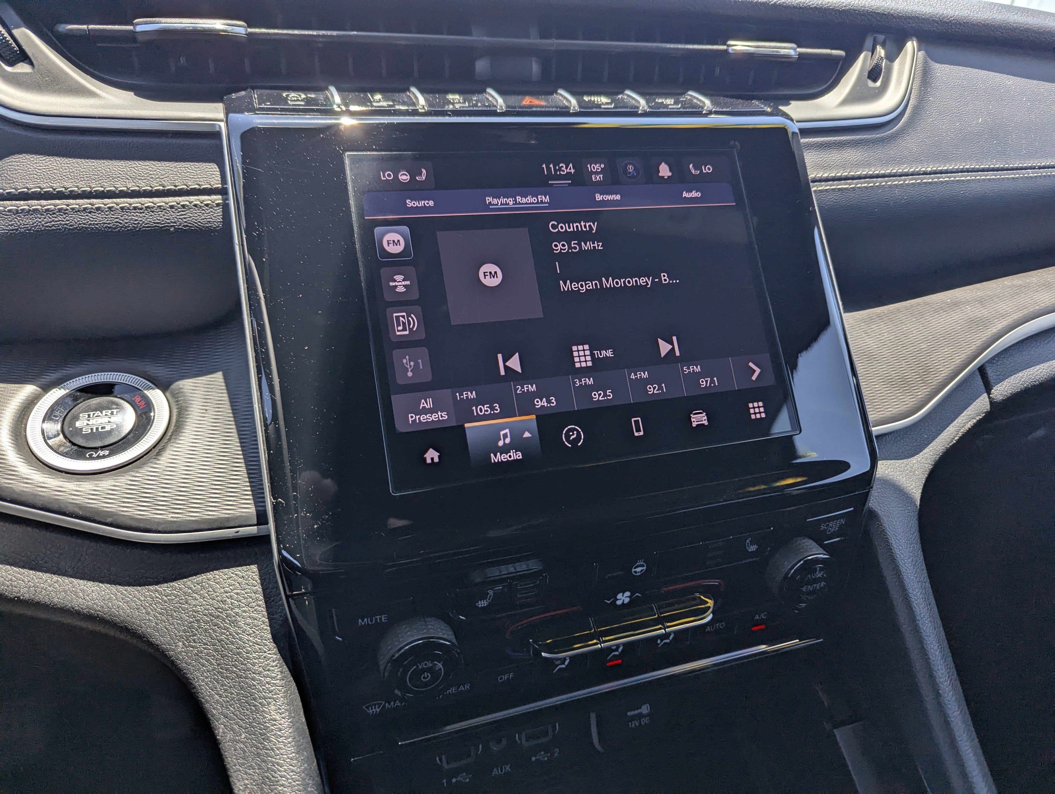 2025 Jeep Grand Cherokee L Laredo 4x2