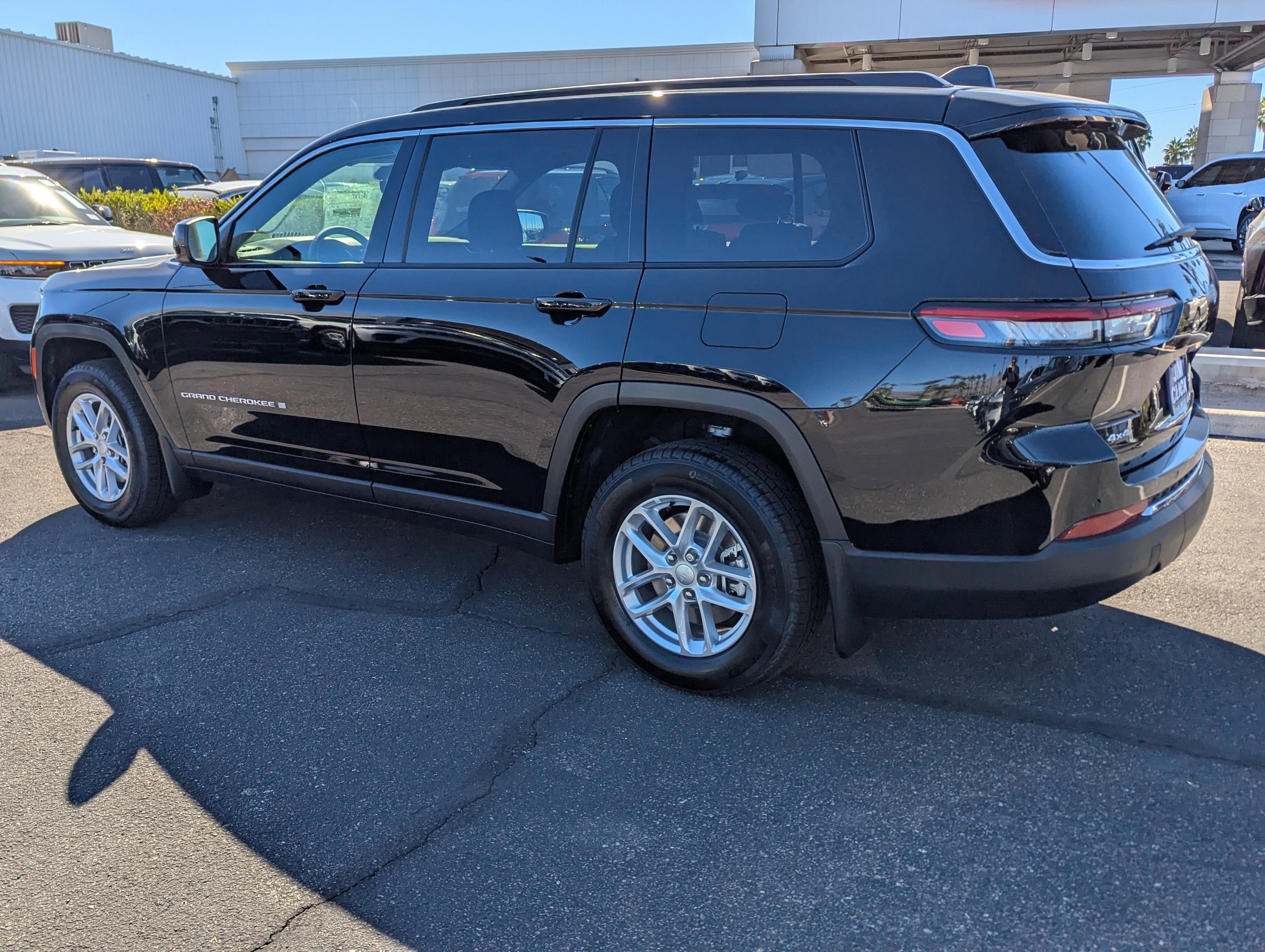 2025 Jeep Grand Cherokee L Laredo