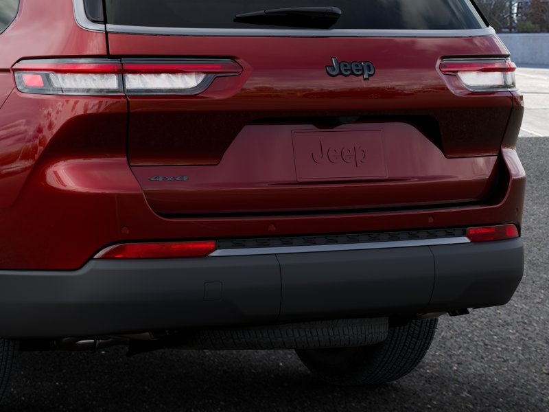 2026 Jeep Grand Cherokee L Laredo Altitude