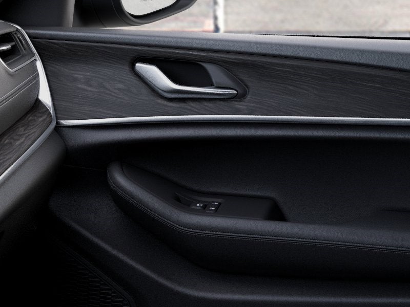 2026 Jeep Grand Cherokee L Laredo Altitude