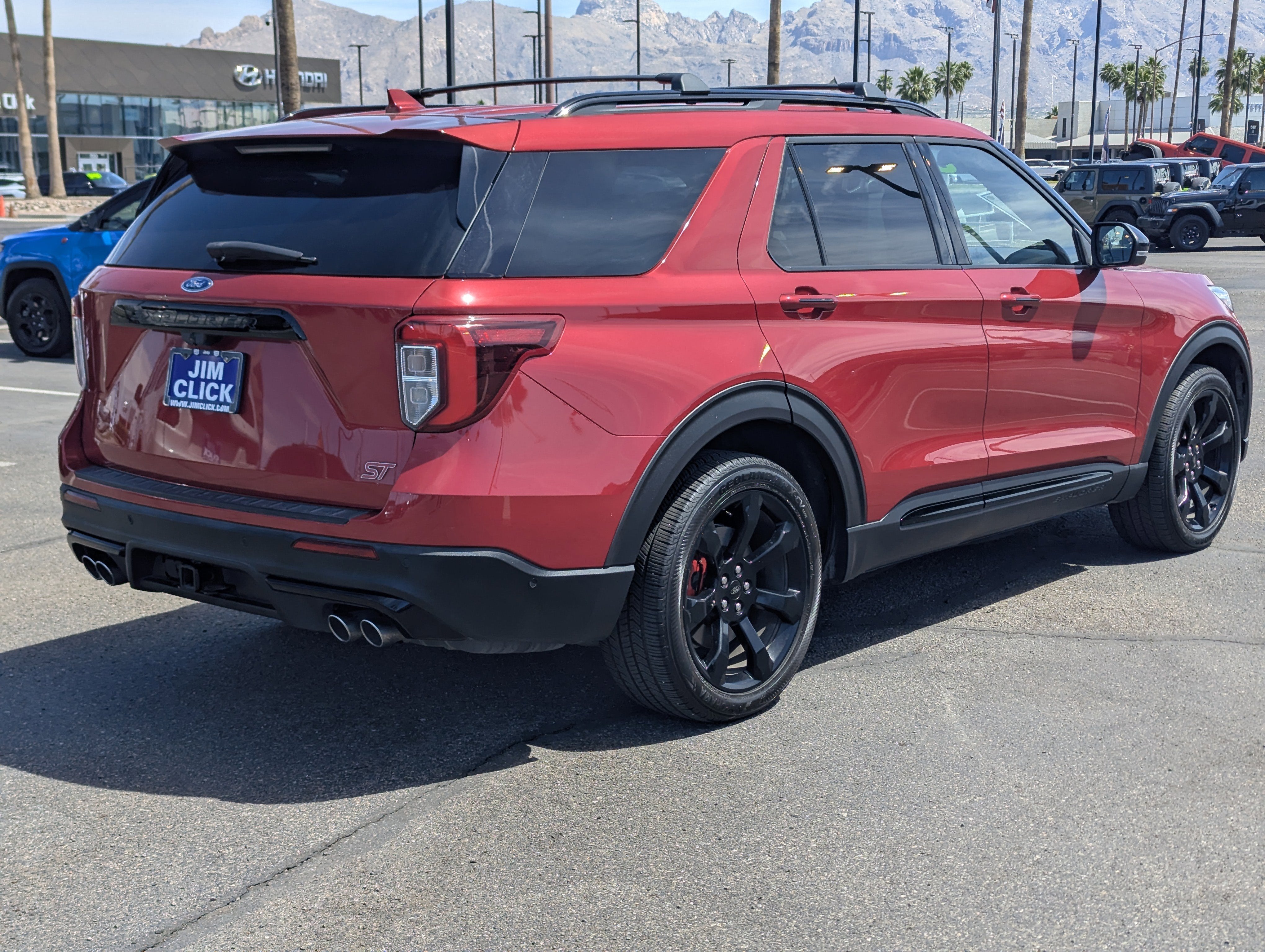 2020 Ford Explorer ST