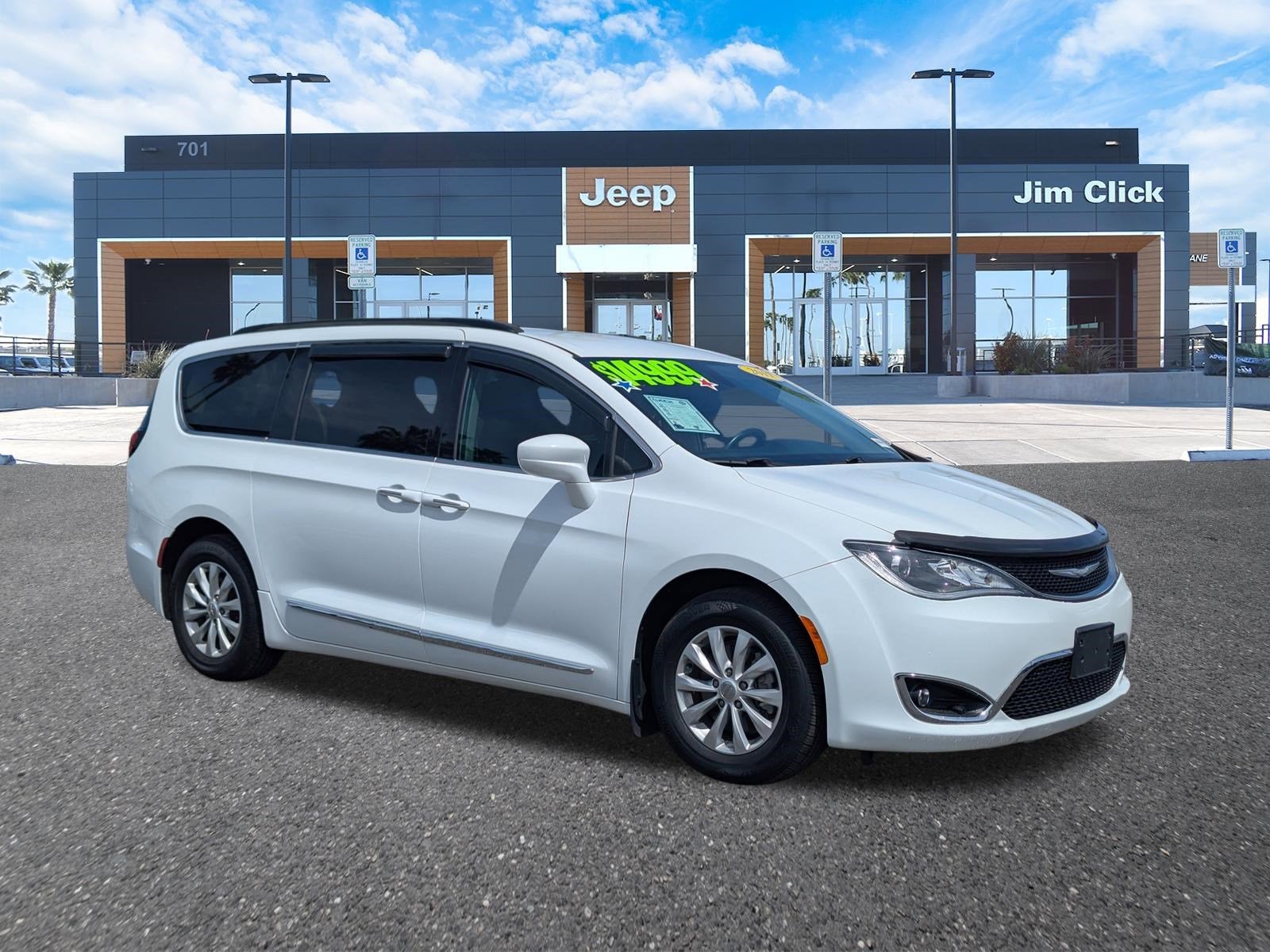 2017 Chrysler Pacifica Touring-L