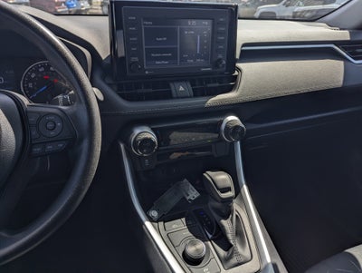 2022 Toyota RAV4 Hybrid XLE