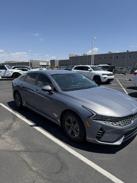2022 Kia K5 LX