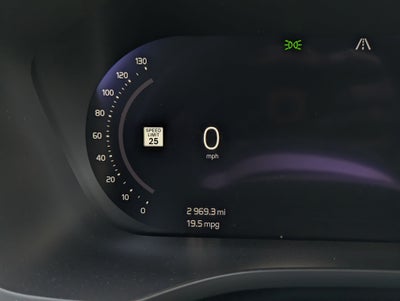 2022 Volvo XC60 Recharge Plug-In Hybrid T8 R-Design