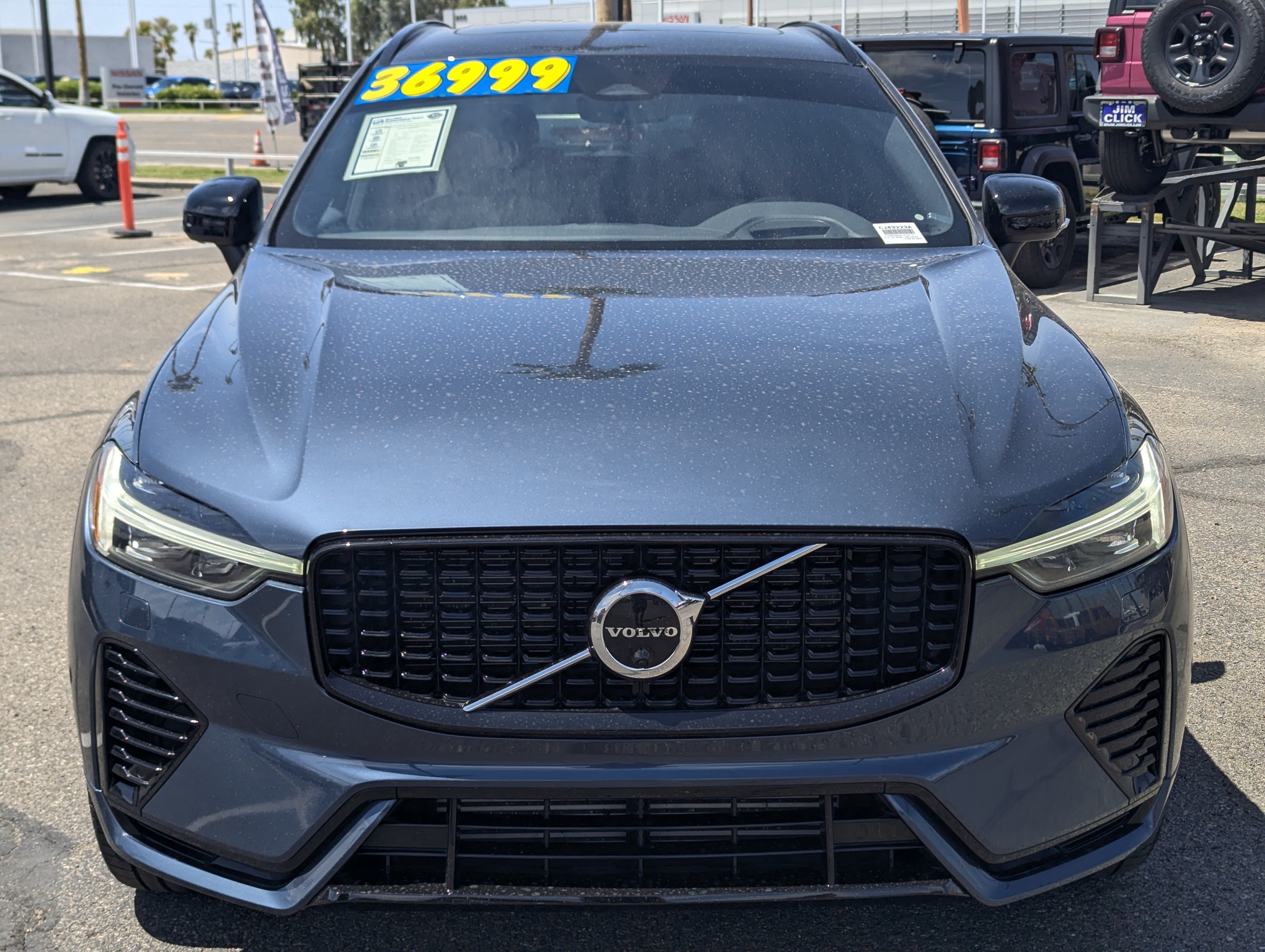 2022 Volvo XC60 Recharge Plug-In Hybrid T8 R-Design
