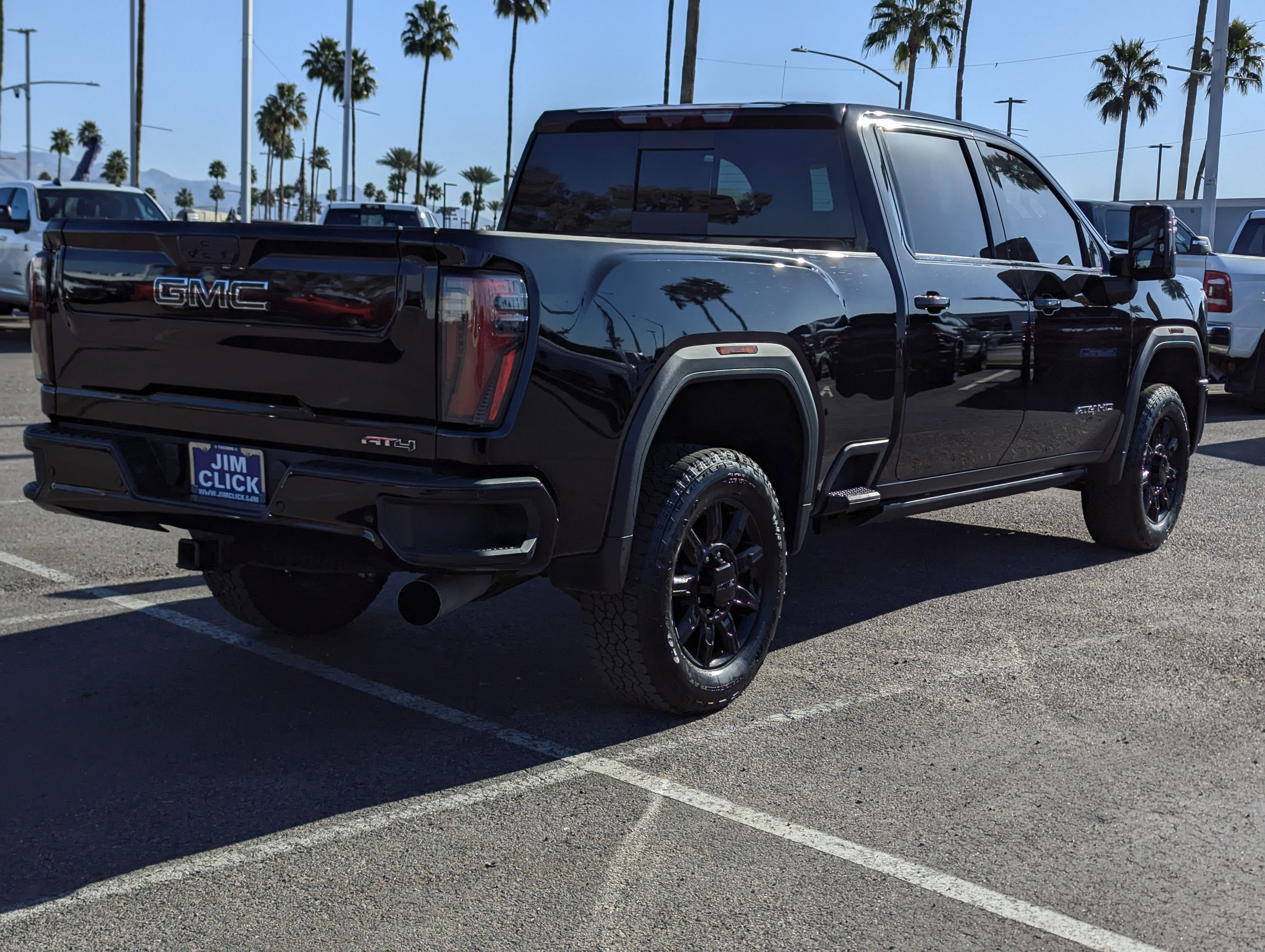 2025 GMC Sierra 3500HD AT4
