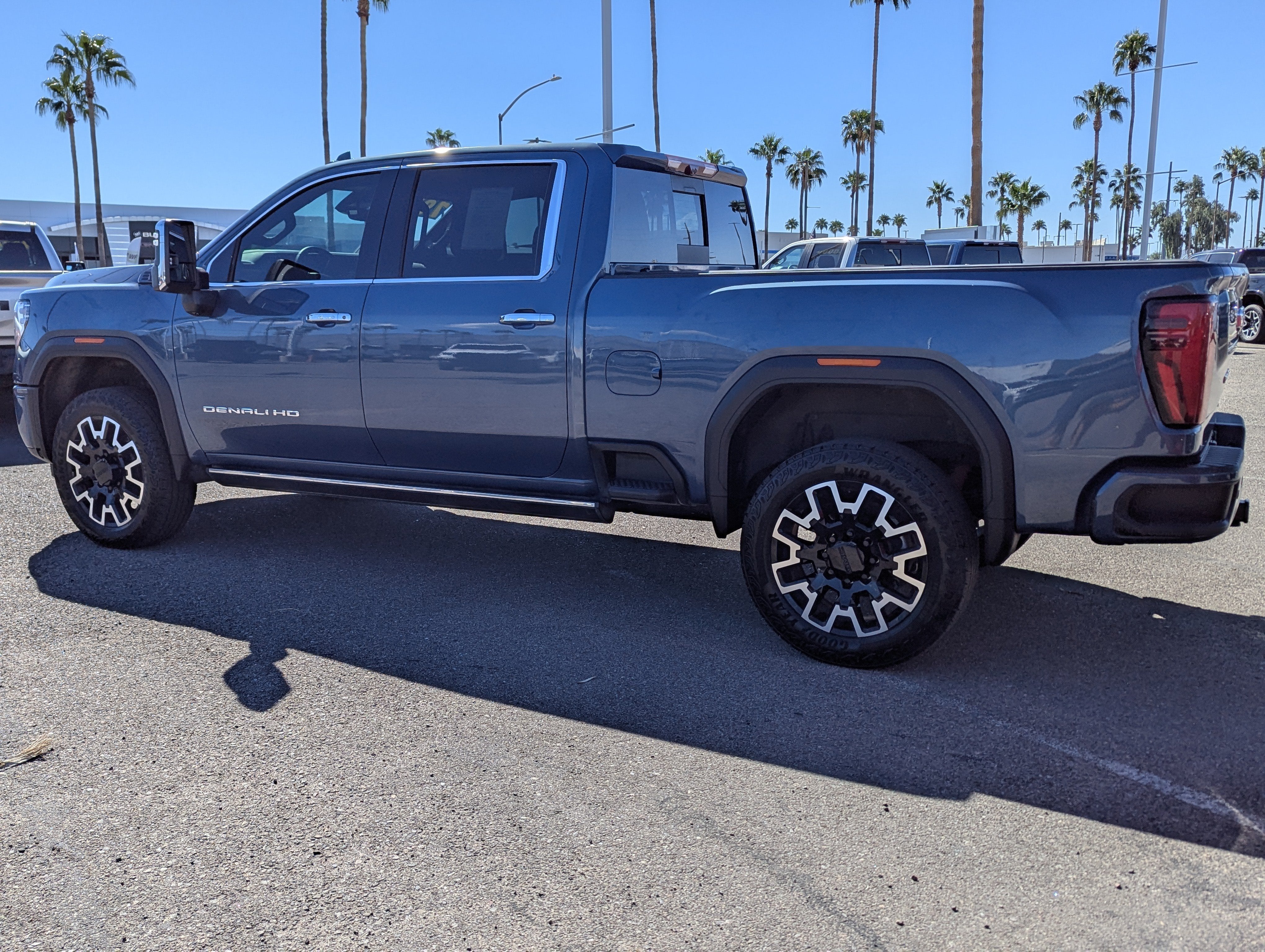 2025 GMC Sierra 2500HD Denali Ultimate