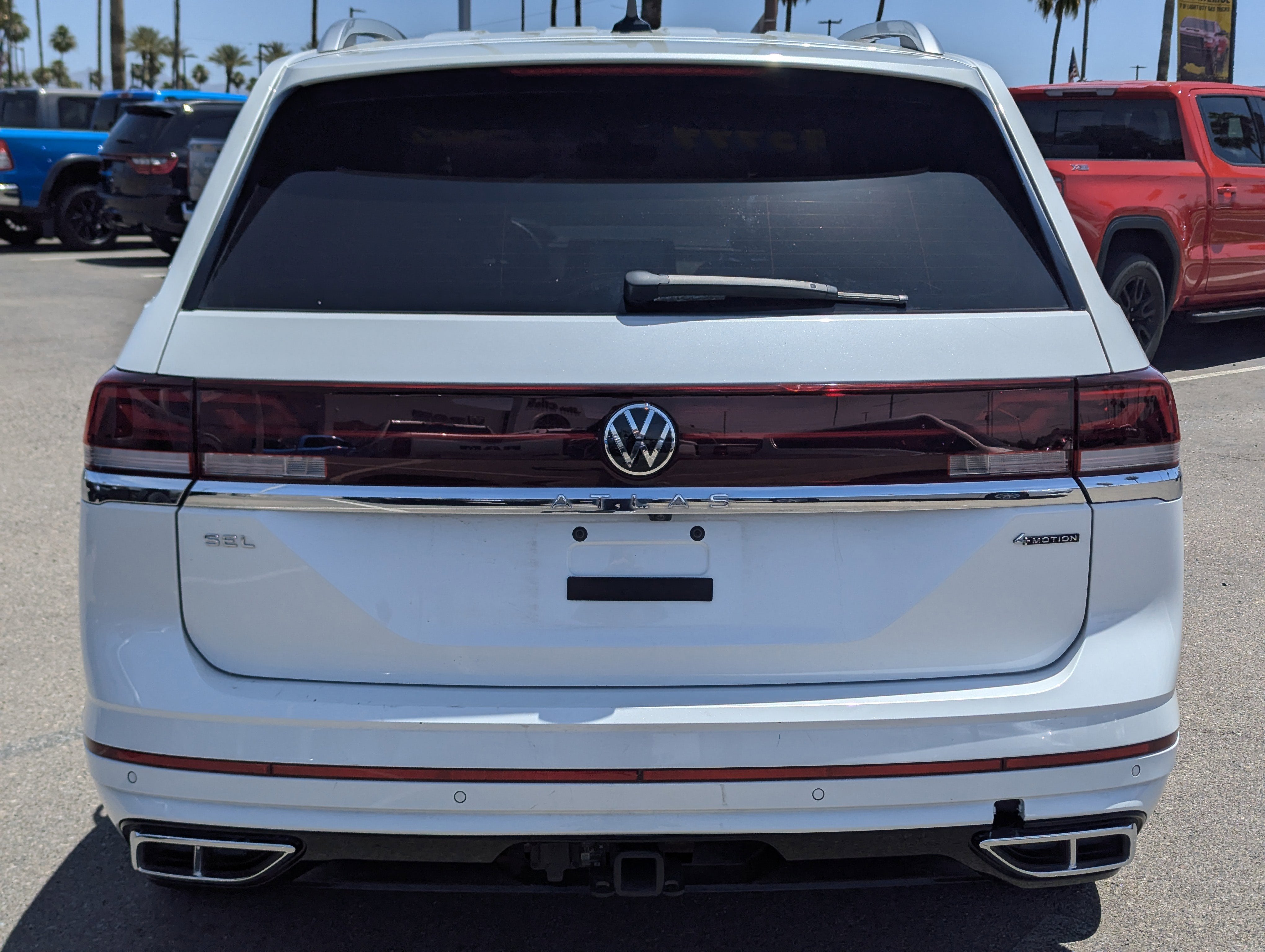 2024 Volkswagen Atlas 2.0T SEL Premium R-Line