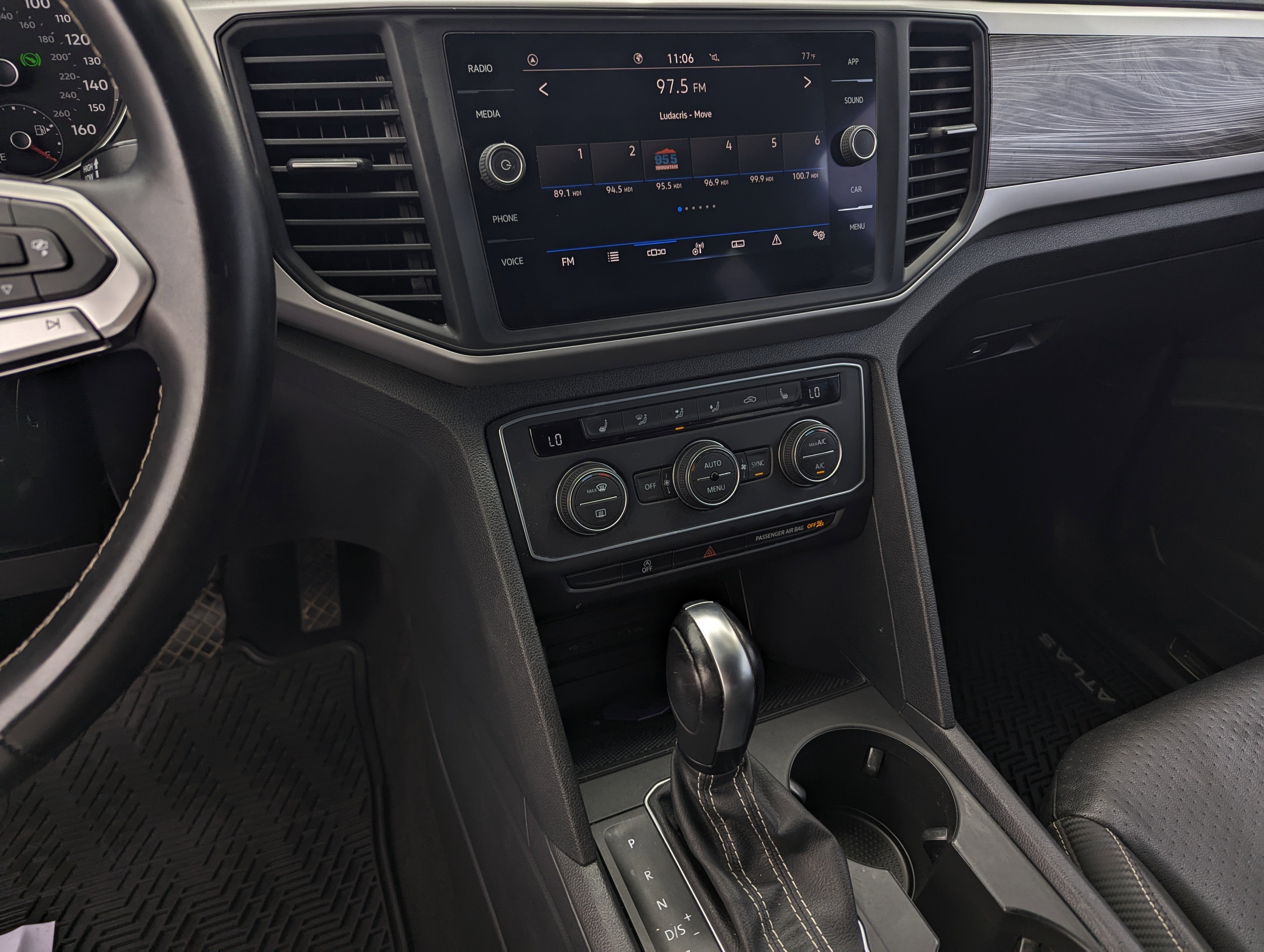 2021 Volkswagen Atlas Cross Sport 2.0T SE w/Technology