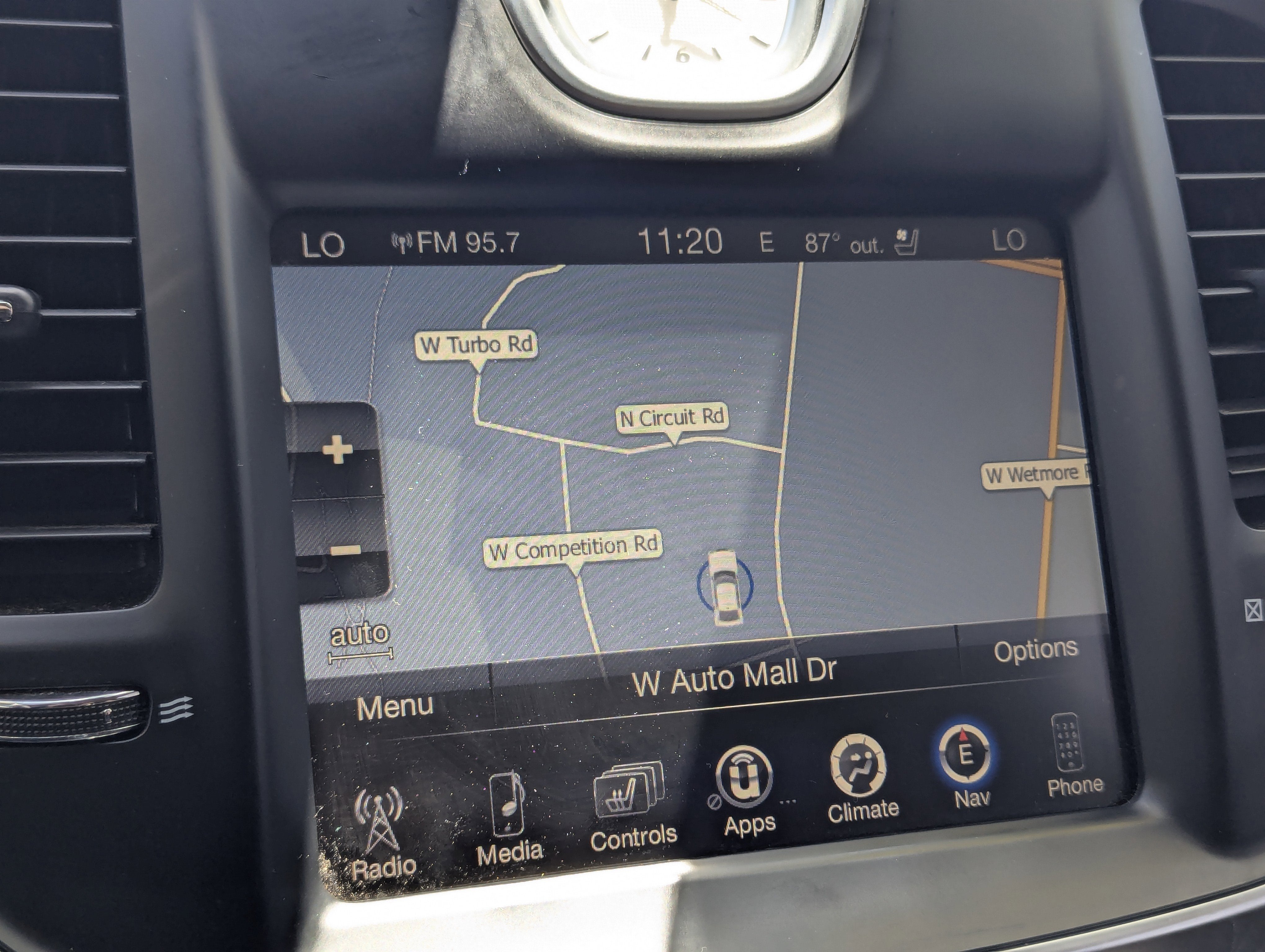 2016 Chrysler 300 300C