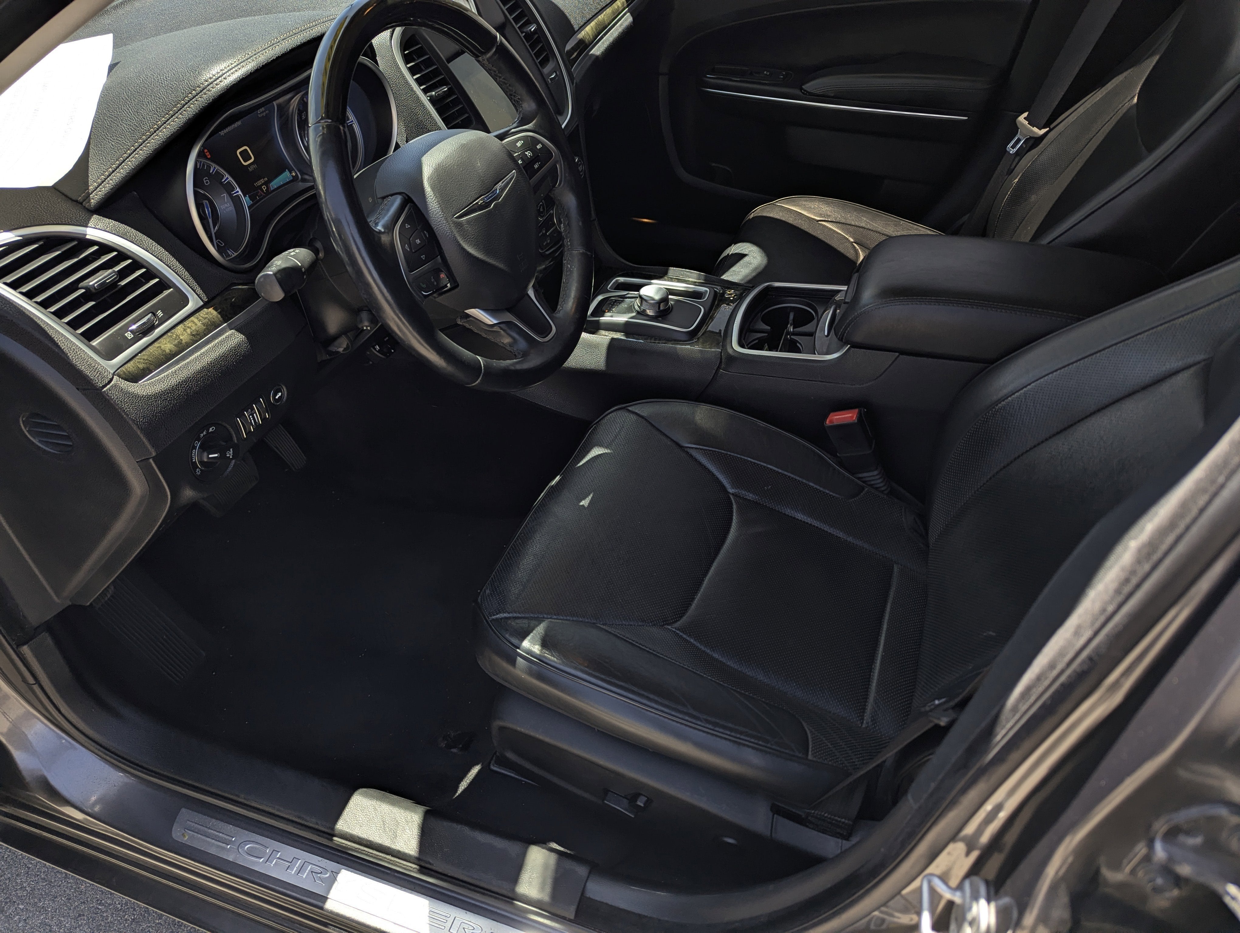 2016 Chrysler 300 300C