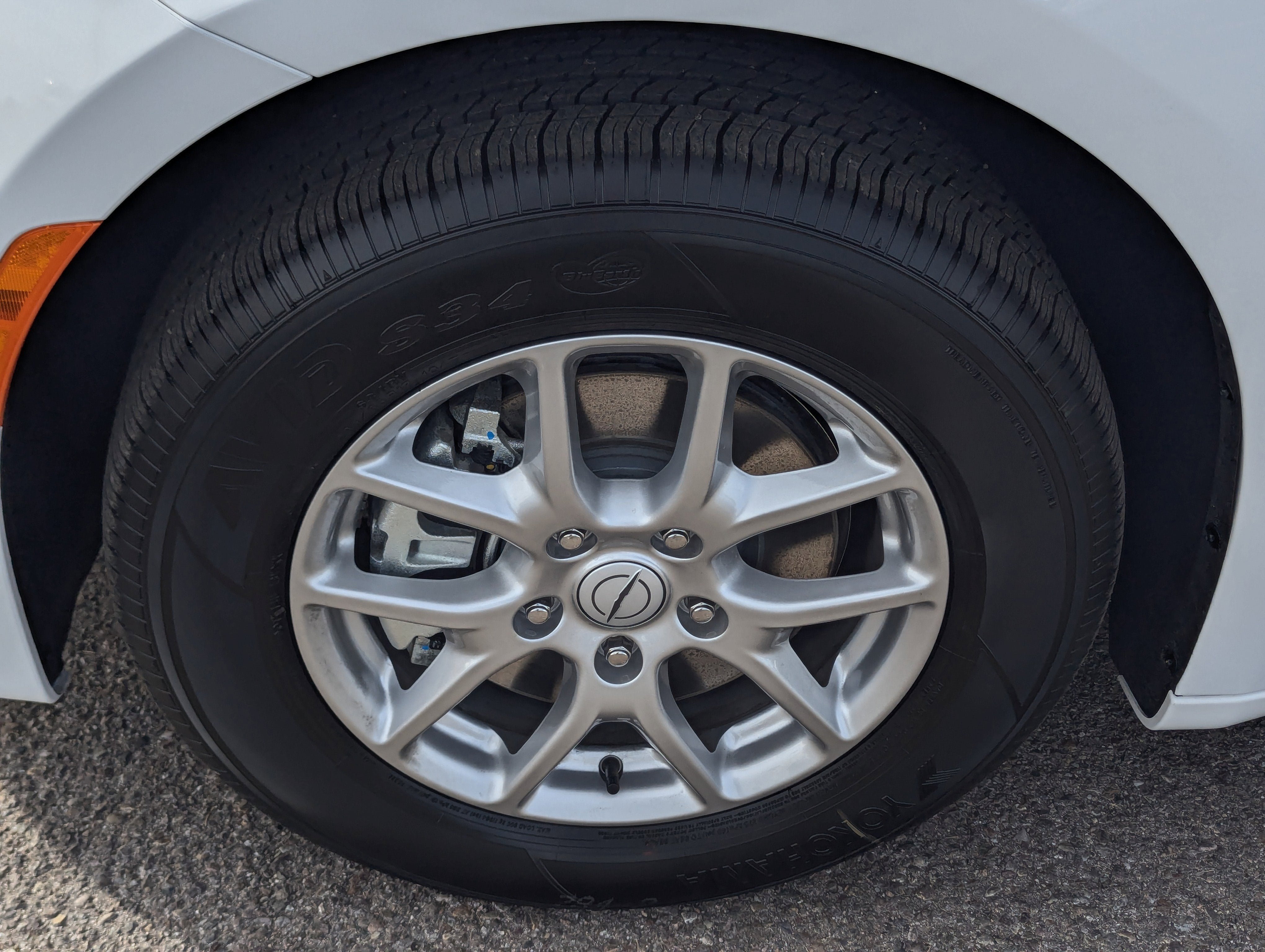 2026 Chrysler Voyager LX