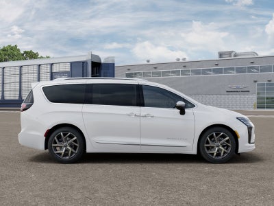 2027 Chrysler Pacifica Pinnacle