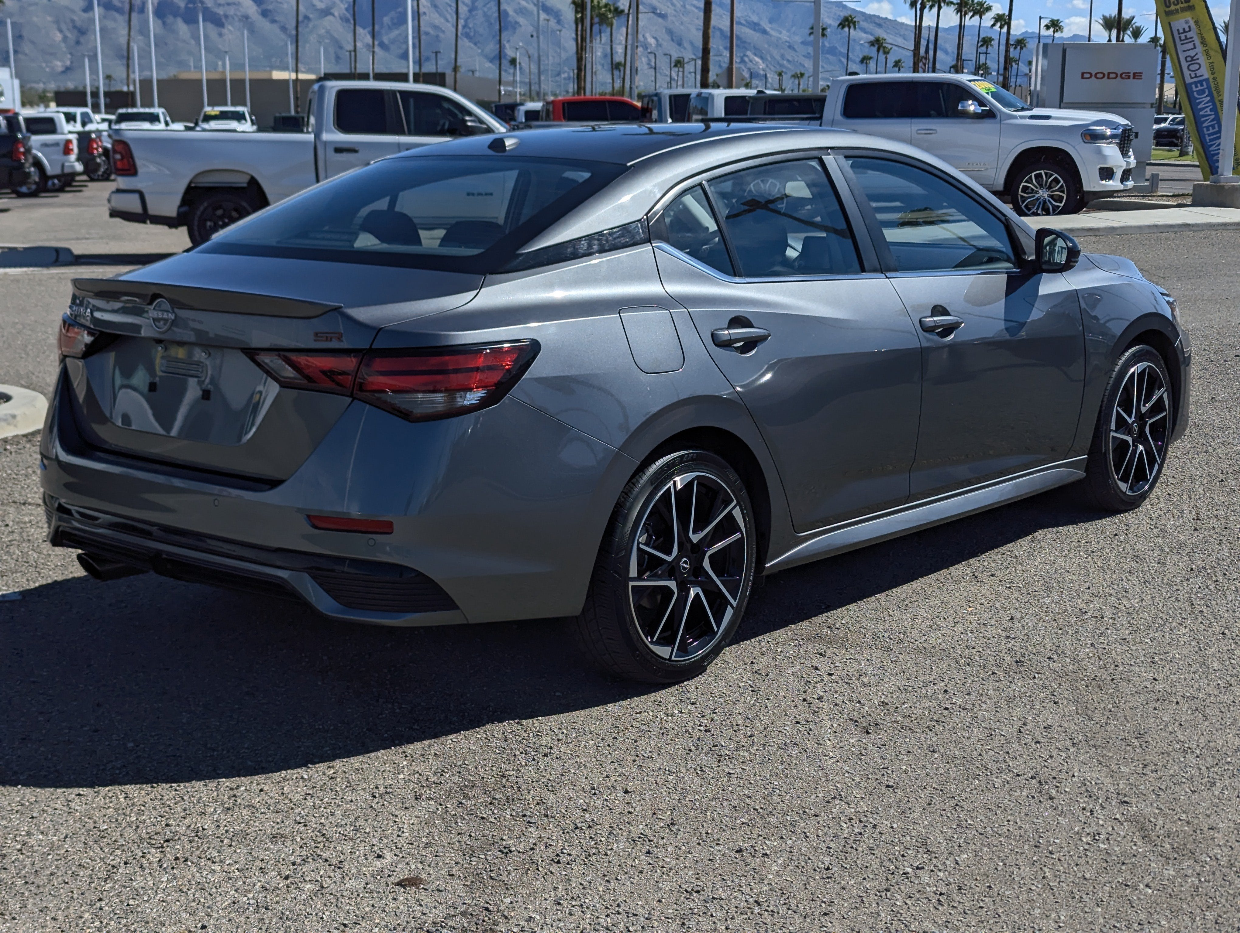 2025 Nissan Sentra SR