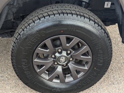 2023 Toyota Tacoma 4WD SR5