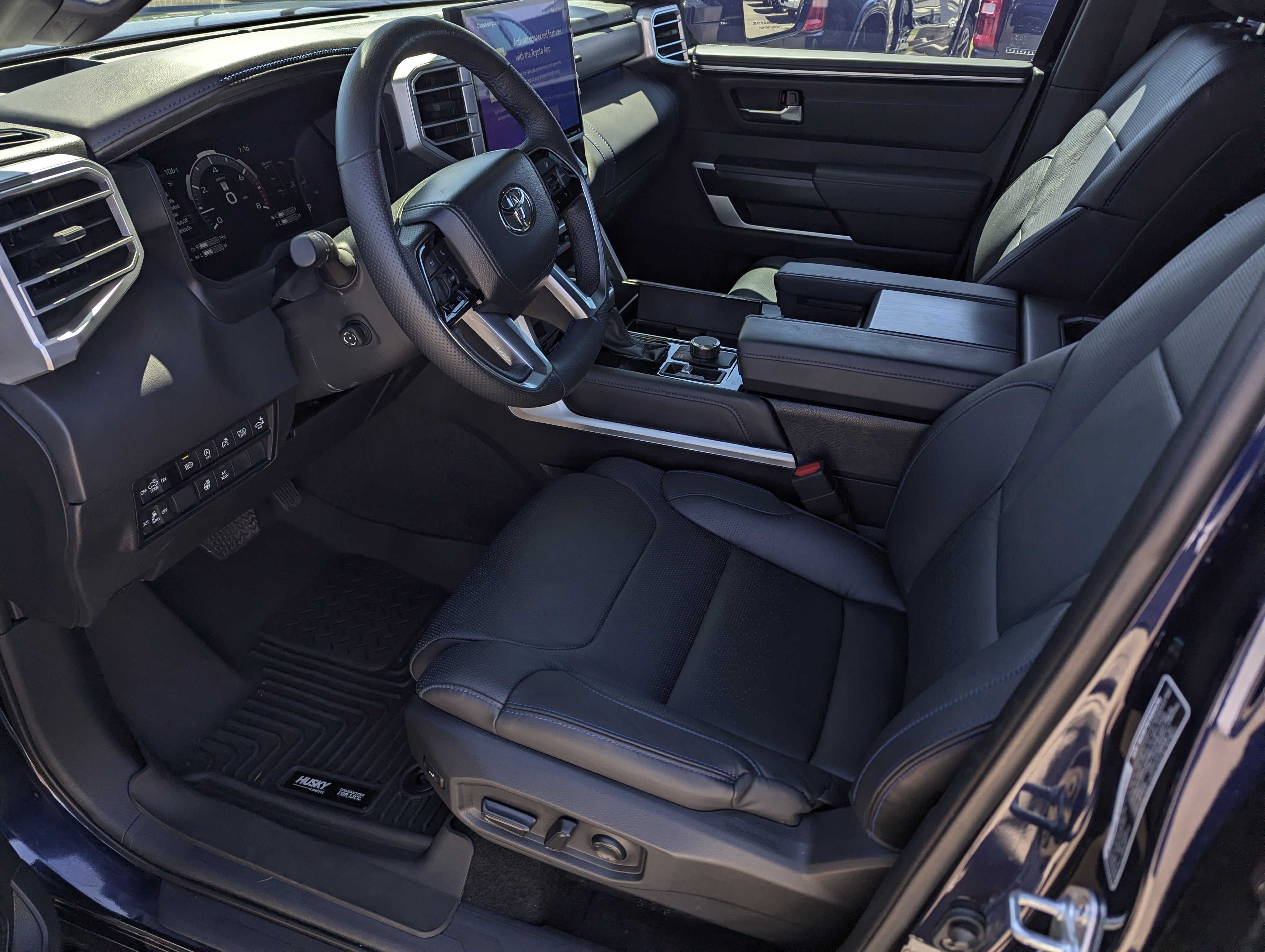 2023 Toyota Tundra 4WD Platinum