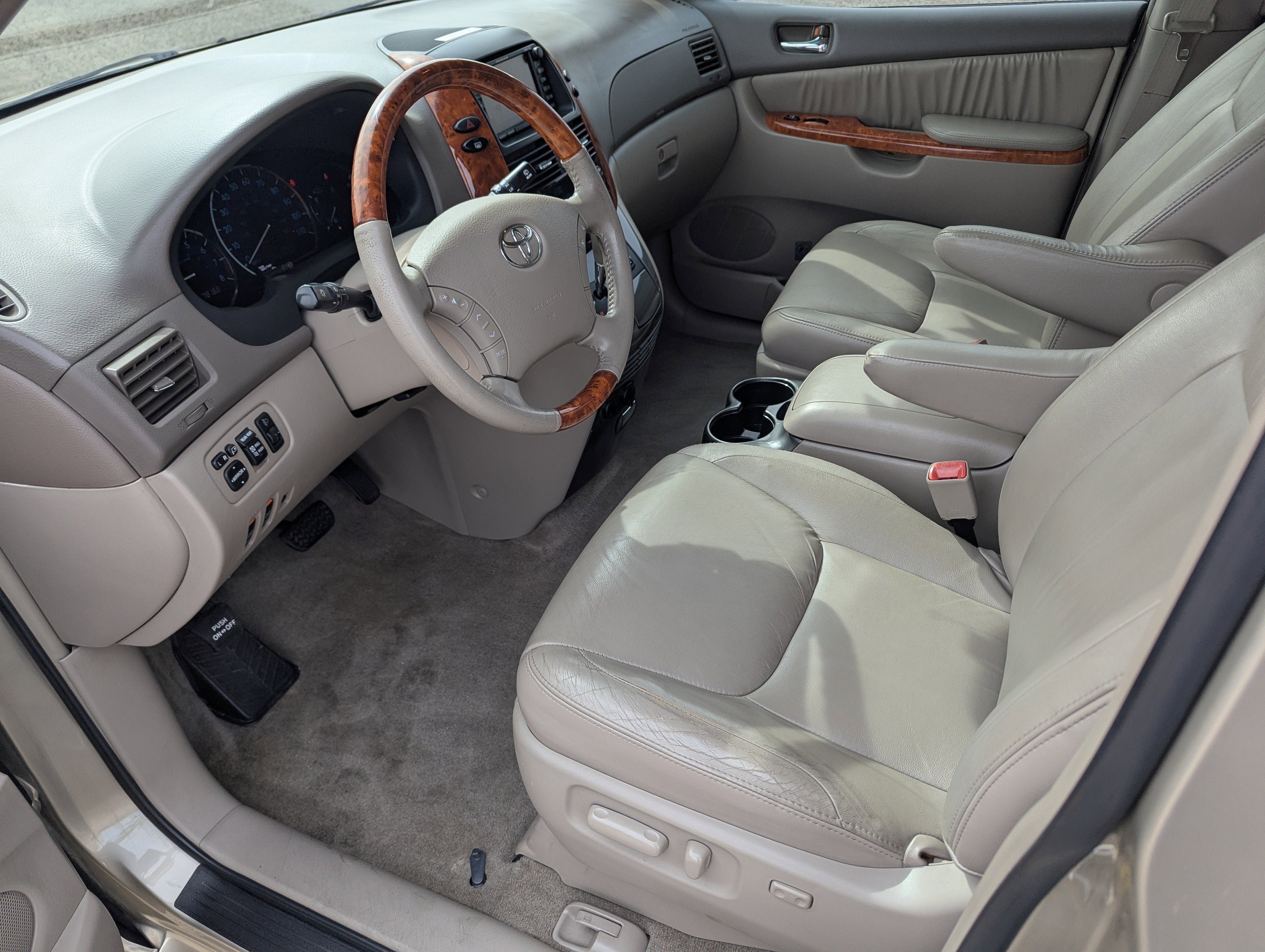 2009 Toyota Sienna XLE Ltd